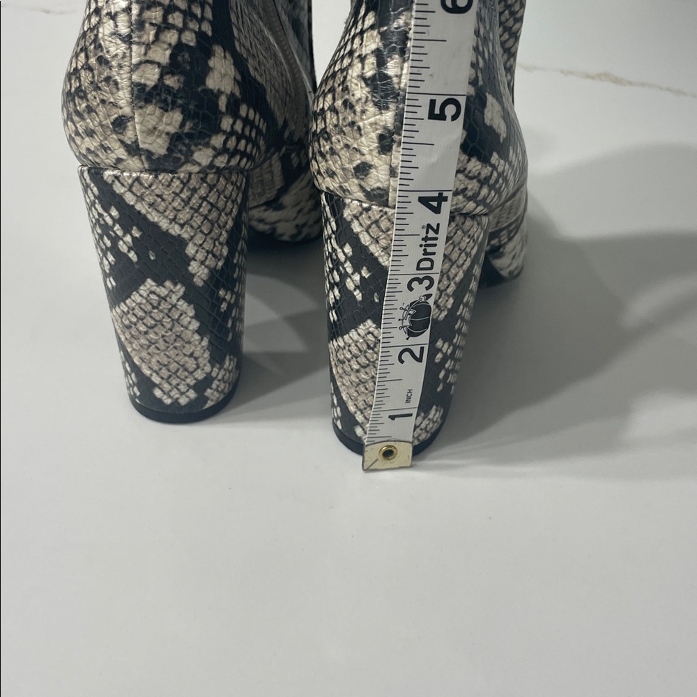 Aldo Snakeskin Pattern Ankle Boots | 6 - Picture 9 of 9
